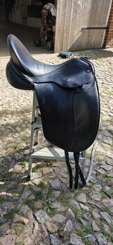 Einen Albion Dressursattel SLK, Albion SLK, Bettina, Dressage Saddle, Lüchow
