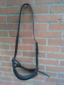 Anatomical noseband