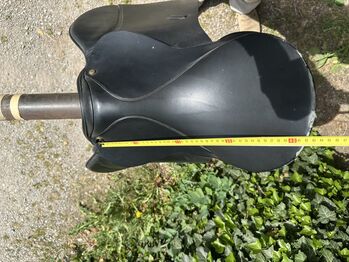 English jumping / all-purpose saddle 17”