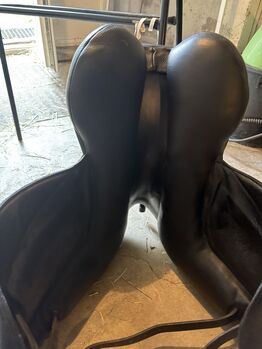 Custom saddlery icon flight 18 Custom saddlery Icon flight