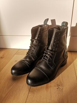 Neuwertige Ariat Stiefelette zu verkaufen, Ariat Heritage IV Paddock, Caroline, Jodhpur Boots, Tuggen