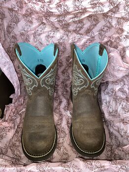 ARIAT Fatbaby Heritage Mazy ARIAT  Fatbaby Heritage Mazz