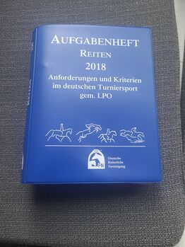 Aufgabenheft Reiten von 2018, Susanna Scheuermeyer, Bücher, München