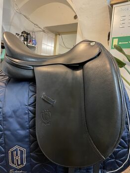 Bagual Dressursattel neuwertig 17,5/33, Bagual Cueca, Christina, Dressage Saddle, Schöpstal