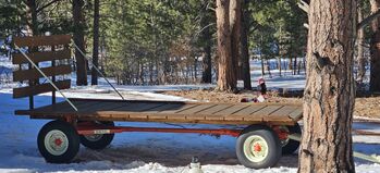 Bale Wagon / Hay Rack, Heavy duty running gear.