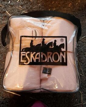 Bandagen WB Eskadron Heritage rosa, Eskadron  Heritage, Lea, Horse Bandages & Wraps, Diekholzen