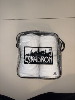 ESKADRON Bandagen weiß, Eskadron Turnierbandagen Eskadron Größe: Full, Frederikke Muehlbauer, Bandaże i owijki, München