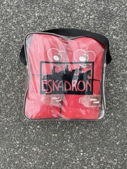 Bandagen Eskadron, Eskadron, Sandra Schmitz, Bandaże i owijki, Bedburg