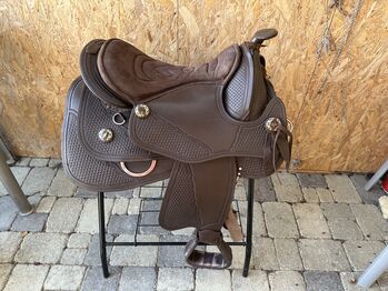 Baumloser Westernsattel Barefoot Arizona – Grösse 1 (Dunkelbraun) Komplettset mit Fendern Barfoot Arizona