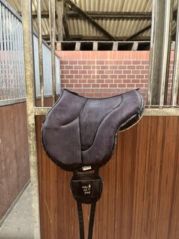 Barefoot physio ride on pad schwarz, Barefoot Ride on physio pad , Vienna , Reitpad, Bad Essen