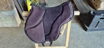 Barefoot Physiopad, Barefoot Physio Pad, Svenja, Siodła bezterlicowe, Möhlin