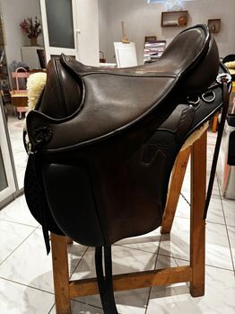 Barefoot Cherokee, Barefoot Cherokee , C.B., Treeless Saddle, Rödermark