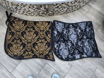 Barockschabraken, Katja Böhm, Dressage Pads, Pitten