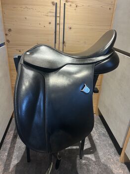 Bates Wide Dressursattel 17 Zoll, Bates Wide, elisabeth aloys, Dressage Saddle, Ischgl