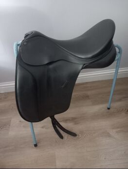Bates Caprilli Dressage Saddle, Bates  Caprilli, Claire , Siodła ujeżdżeniowe, Newry