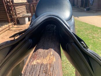 Bates Dressage Hart Saddle Bates  Dressage hart