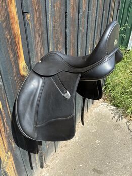 Bates-Dressursattel Wide +, Bates Wide +, Rhoda, Dressage Saddle, Berlin