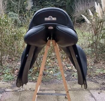 BATES VS LUXE Sattel*verstellbare Sturzfeder*HART*18,5"*KURZ*NEUw, BATES All Purpose SC , Nina Marks, All Purpose Saddle, Wolfsburg