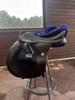 Bates VS Sattel 18 Zoll, Bated Vielseitigkeit, Fenna, All Purpose Saddle, Firrel