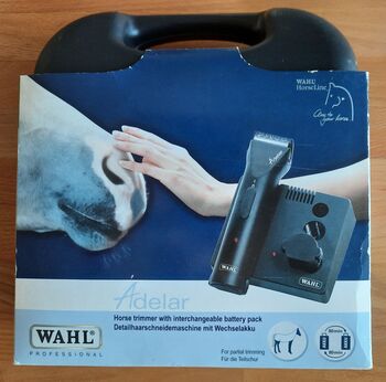 Akku Schermaschine von Wahl Professional - HorseLine mit 2 Akkus, Wahl, Marlies Fehner, Care Products, Wagenfeld