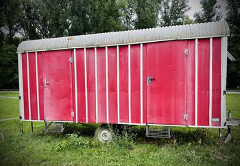 Bauwagen/Ziekuswagen, Kerstin , Sattelkammer & Boxenausstattung, Weil am Rhein