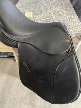 Beautiful 16.5in Harry Dabbs black leather saddle, Harry Dabbs, Andrea selby, Pozostałe siodła, Warwickshire 