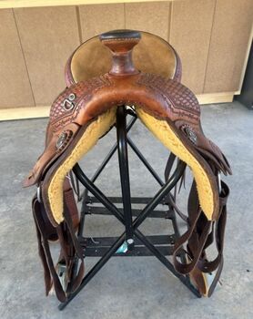 Beautiful custom Roping Saddle., Roping Saddle McCall Roping Saddle, Sarah , All Purpose Saddle, Los Angeles, CA