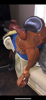 Beautiful Used Texas Tan All Around Saddle, Tex Tan, Taylor Heldreth, Western Saddle, Blacksburg 