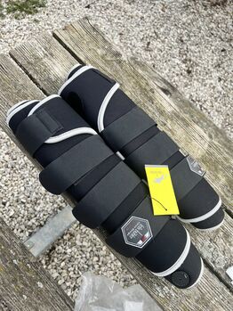 Beinschoner, Salomé, Tendon Boots, Nürnberg 
