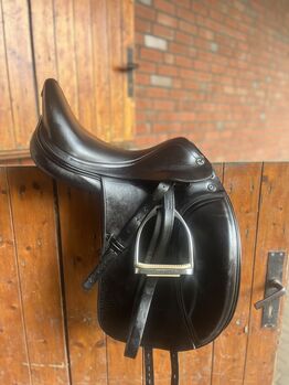 Gebrauchter Dressursattel von Prestige, Helene, Prestige Helene, Nicola Heyser Burger , Dressage Saddle, Borsfleth