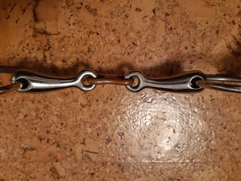 Gebiss / Wassertrense doppelt gebrochen, 140mm, Mittelteil Kupfer