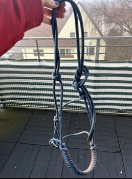 Knotenhalfter blau, WB