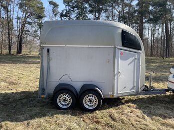 Böckmann Duo Esprit Pferdeanhänger für 2 Pferde mit Sattelkammer Böckmann  Duo Esprit 