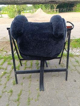Fellsattel Christ Iberica Plus Größe WB, Christ Iberica plus , Sarah, Lambskin Pad, Pinneberg