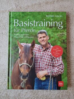 Buch Basistraining für Pferde, Bernd Hackl, Nina, Books, Langenpreising