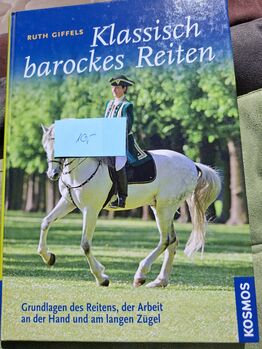 Bücher von Richard Hinrichs und Ruth Giffels