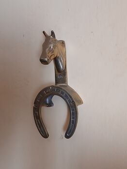 Trensenhalter aus Messing