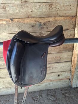 Brauner Monoblatt Dressursattel Selleria Equipe Olympia 17,5 breit, Selleria Equipe  Olympia , Maresa, Dressursattel, Pfullingen