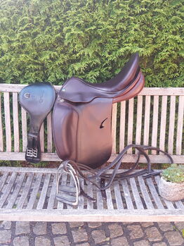 Brauner Prestige Roma Dressage 17'37KW, Prestige  Roma Dressage , Carmen Beer, Dressursattel, Warburg-Dössel