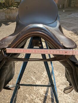 Vielseitigkeitssattel braun Loesdau