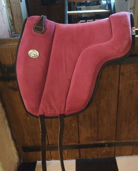 Brockamp Reitpad Spezial WB in Magenta, Brockamp  Brockamp Reitpad Spezial WB, Tina Bauer , Other Pads, Billigheim-Ingenheim 