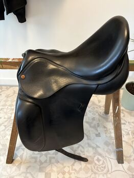 Brockmann & Bernsee Dressursattel 18” | Baujahr 2020 | sehr guter Zustand, Brockmann und Bernsee, Nadine, Dressage Saddle, Sprockhövel 