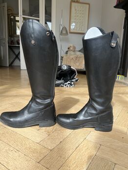 BROGINI MODENA SYNTHETIC VEGAN LEATHER TALL RIDING BOOT  LADIES size 6.5 Brogini