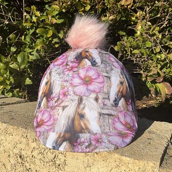 Buggez Reithelmüberzug PINK PONY mit Pompom, Buggez, Maya (Swisshorseshop), Riding Helmets, Frauenfeld