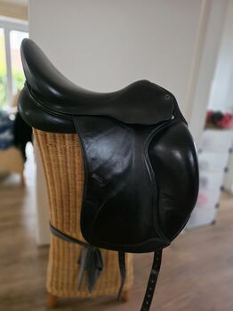 Dressursattel Busse Berlin 17/ 17,5 Zoll in top Zustand! Busse Berlin