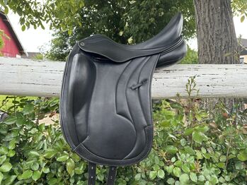 Busse Bozen Dressursattel 16,5, Busse Bozen, Lena-Marie, Dressage Saddle, Klagenfurt-Viktring