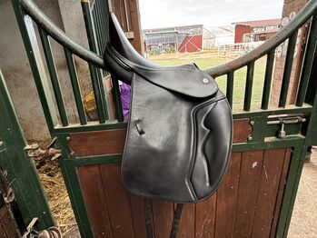 Dressursattel Butterfly, Butterfly  Claudia , Kuhn Celine , Dressage Saddle, Primstal 