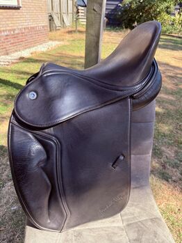 Butterfly Dressursattel Michael Putz 17" DT Saddlery