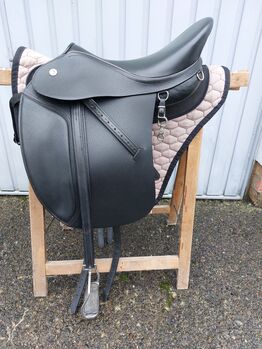 Butterfly Felsenhof 18" Gangpferdesattel inkl. Zubehör, Butterfly Felsenhof, Celine, Icelandic Saddle, Neustadt