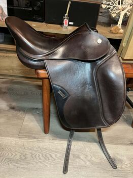 "Butterfly" Uta Gräf sattel strass 18 T "Butterfly" Uta Gräf